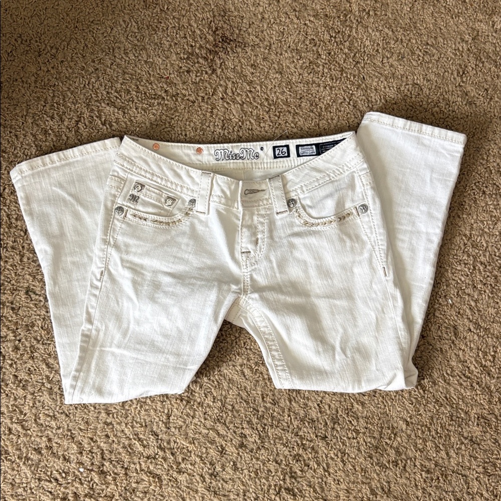 MISS ME CAPRI..NWOT..SIZE 26